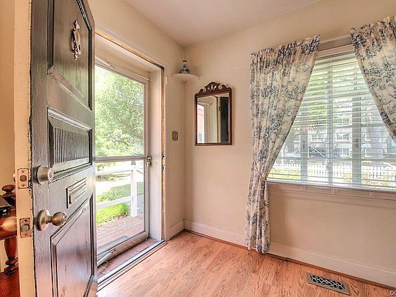 3rd image of 3519 Hanover Ave