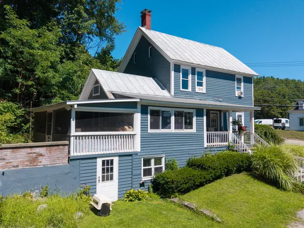 8 Elm Street, Warrensburg, NY 12885