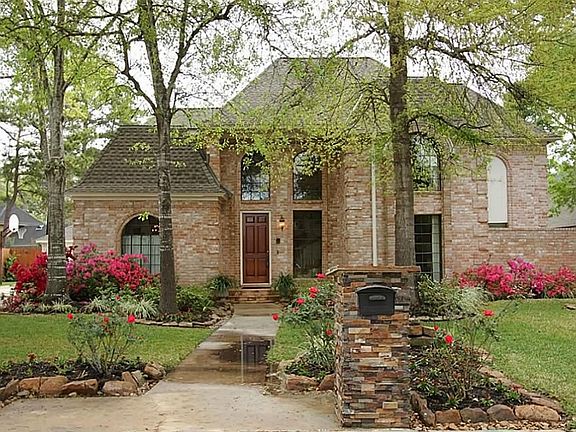 Click on virtual tour to view musical slide show.