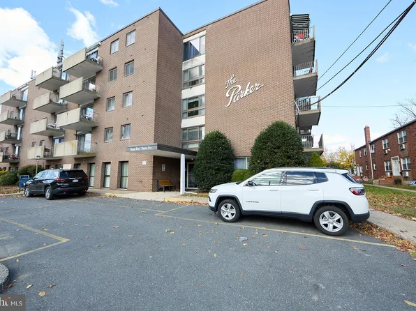 33 W Chester Pike APT B12, Ridley Park, PA 19078