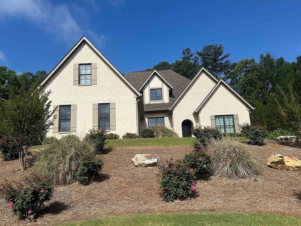 1st image of 1021 Fairfield Ln