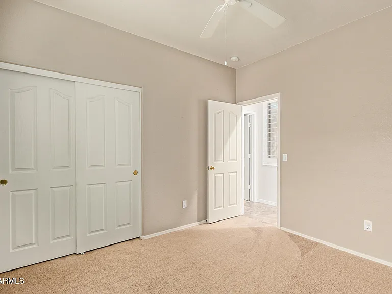 434 E Sheffield Ave — Photo 26
