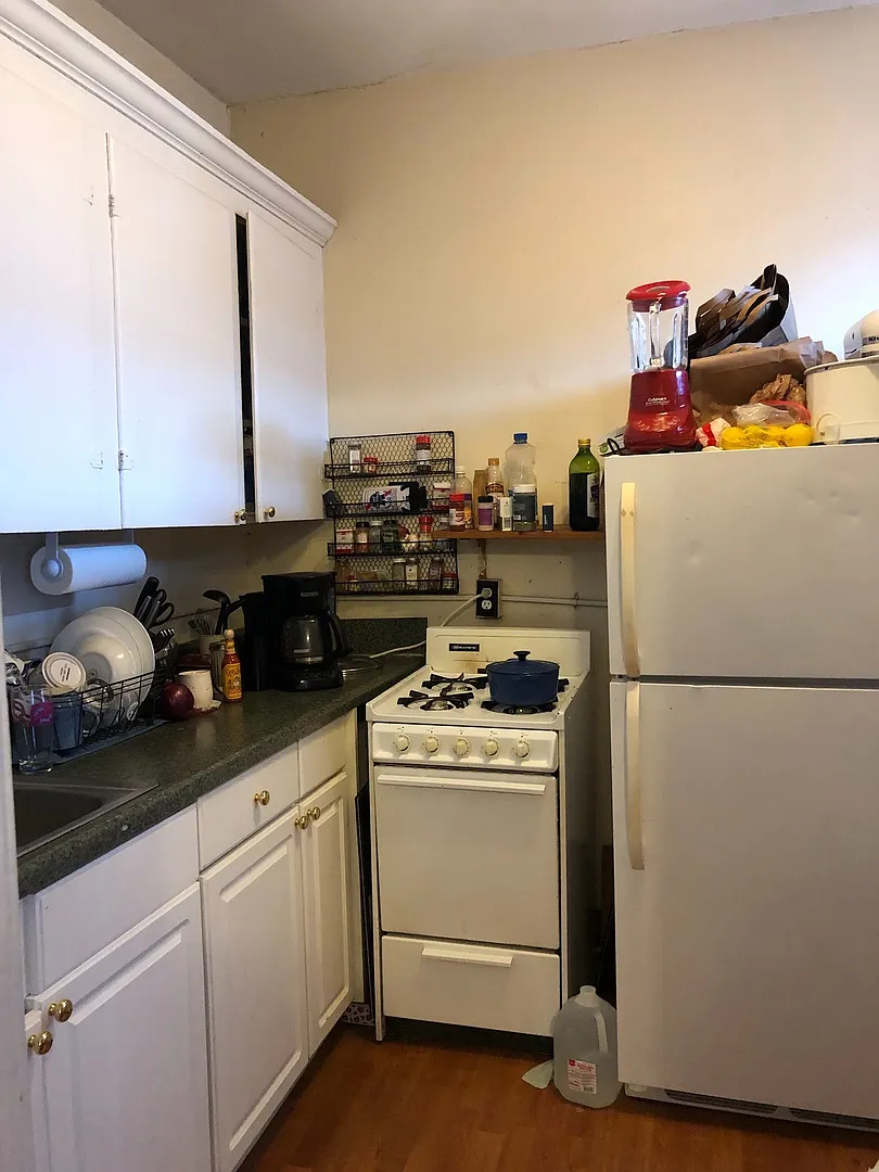 2712 Grove Avenue — Photo 4