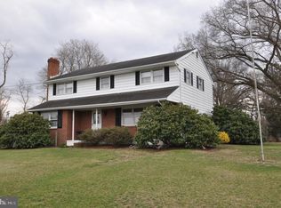 148 Wrightstown Rd, Cookstown, NJ 08511