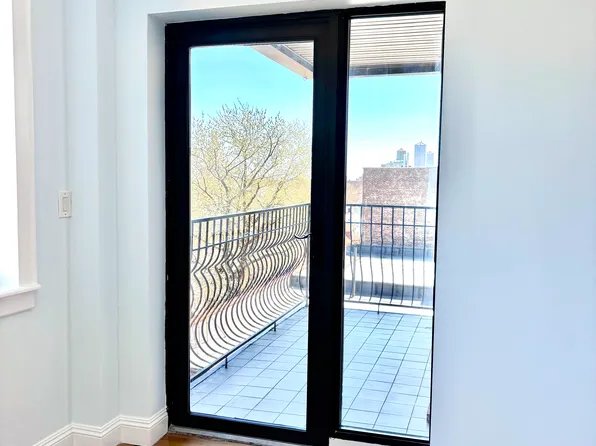 235 Ocean Parkway image 1 of 12