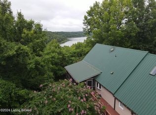 950 Lakeview Dr, Bloomfield, KY 40008