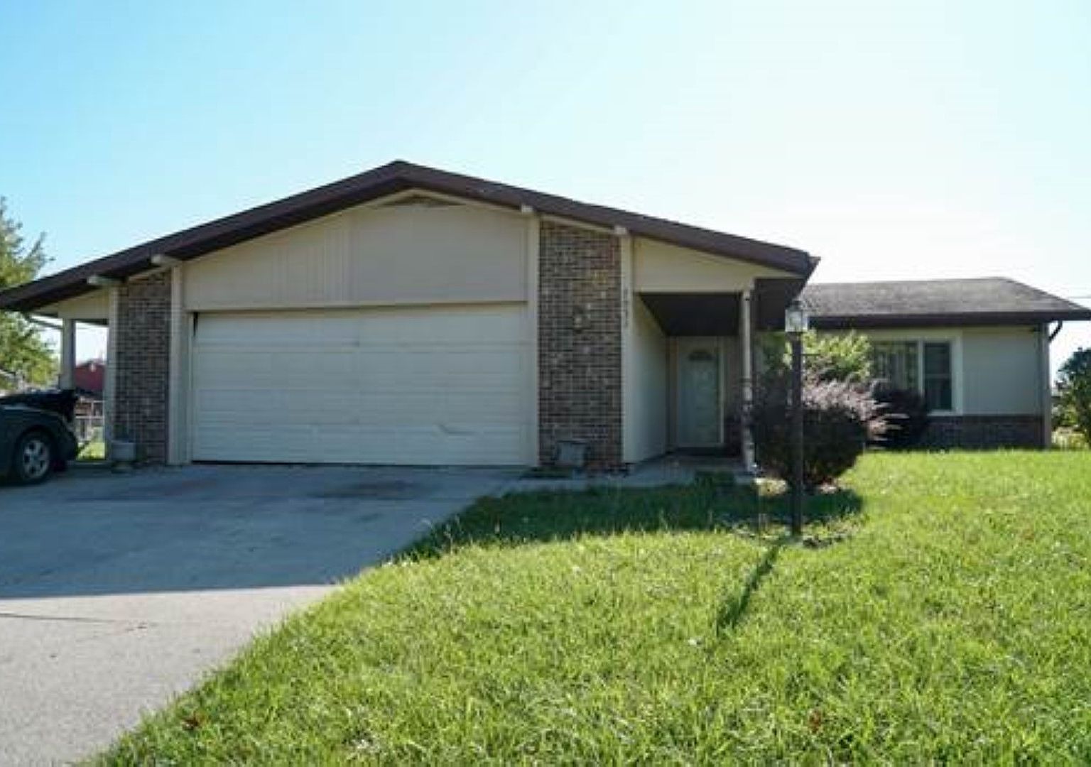 7031 Chadwick Dr, Fort Wayne, IN 46816 Zillow