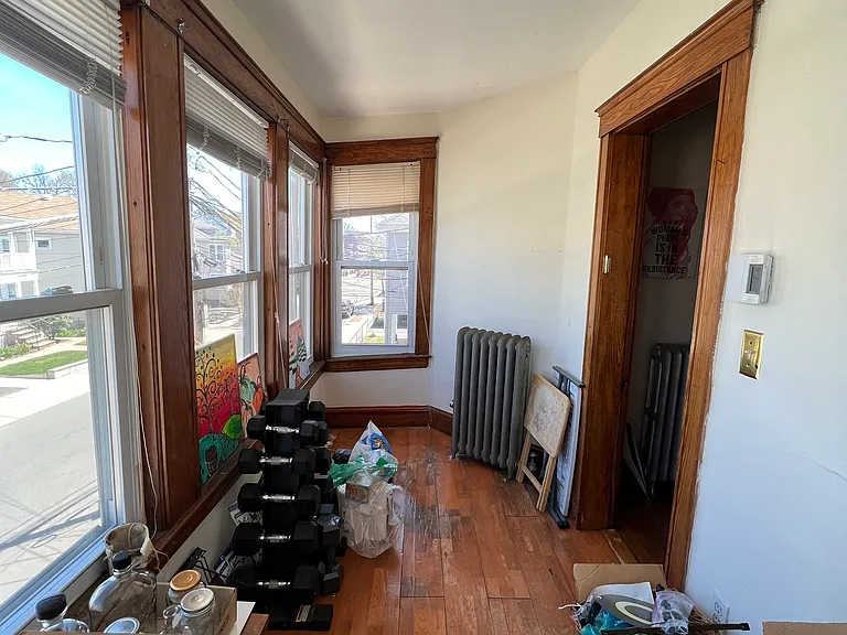 130 Nichols Ave — Photo 18