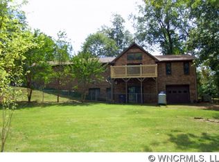 1445 Redland Rd, Landrum, SC 29356