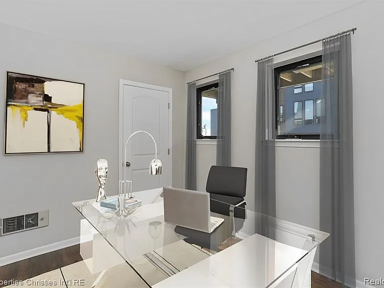 1507 W Fisher — Photo 13