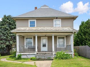 614 Main St, Lowden, IA 52255