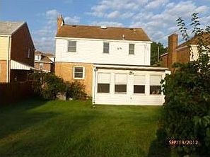 2nd image of 1012 Kennedy Dr