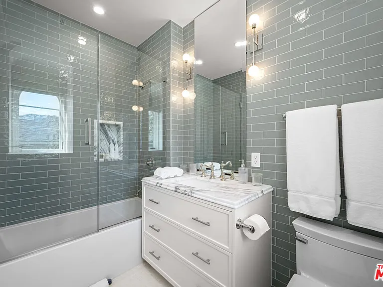 616 N Alpine Dr — Photo 53