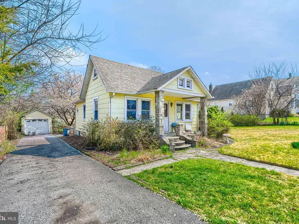 8009 Oakleigh Rd, Baltimore, MD 21234