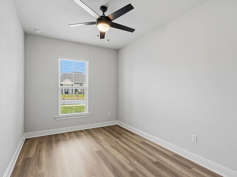 4630 Jayhawk Dr — Photo 13