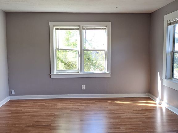2nd image of 4746 18th Ave S