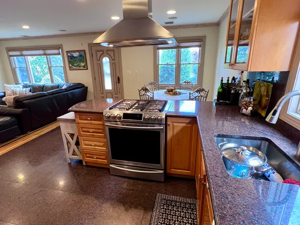 157-24 20th Road image 5 of 25