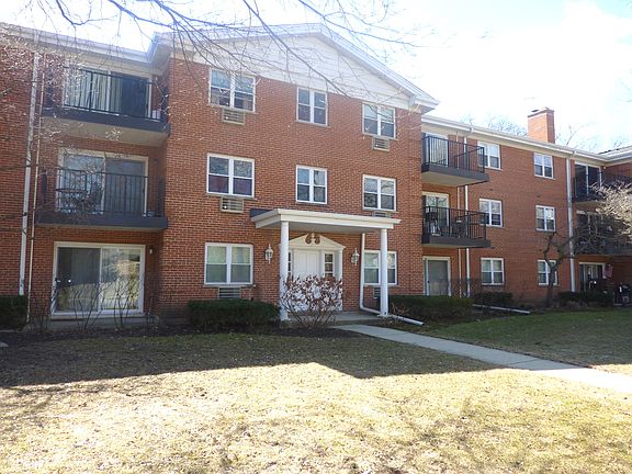 2nd image of 819 E Miner St Unit 3D