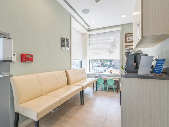 200 Bloomfield Street image 4 of 16