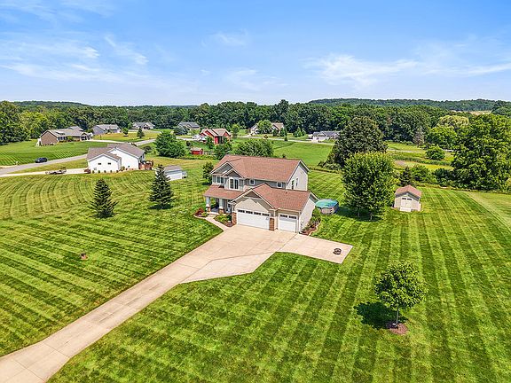 2nd image of 4270 Autumn Ridge Dr