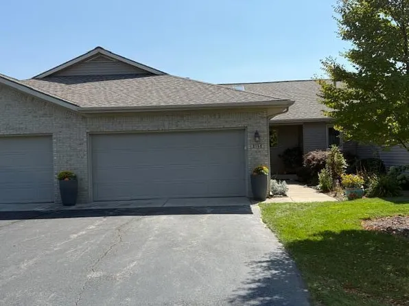 2150 Creekside Dr SW, Byron Center, MI 49315