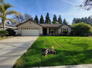 2114 S Virmargo St, Visalia, CA 93292