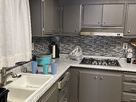 2nd image of 218 Ponderosa Dr