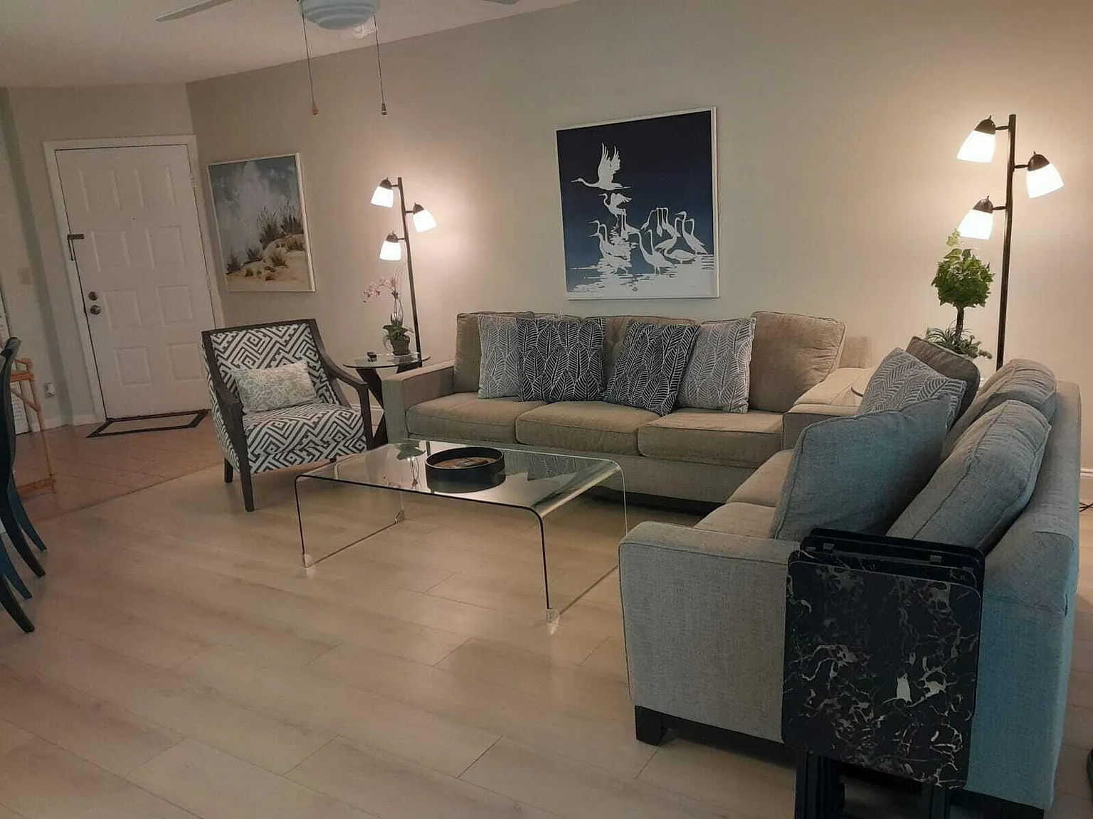 1 bed, 1.5 bath, 860 sqft, $4,500 — Photo 3