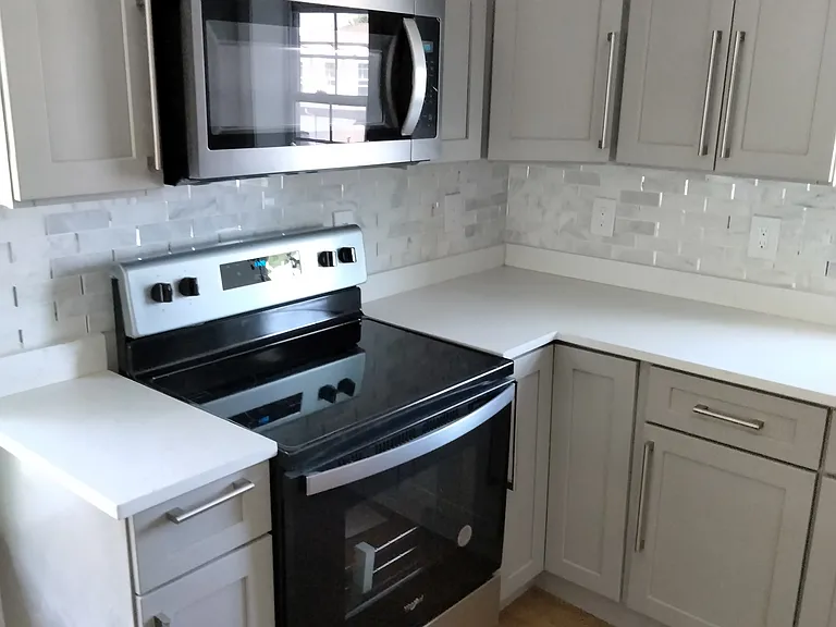 5 Church St #1 — Photo 2