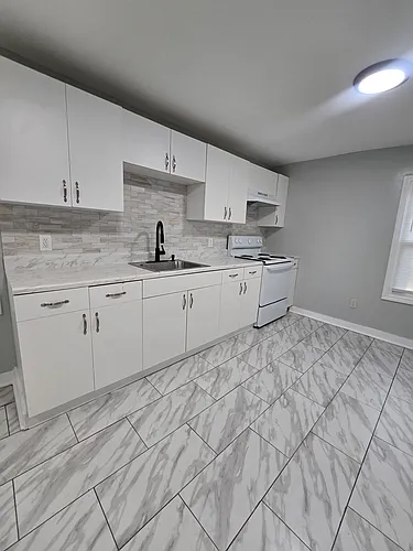 32 Redfield St Photo 1