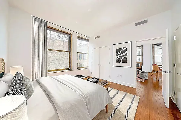 Rented by Douglas Elliman | media 4