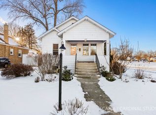 402 S Michigan Ave, Villa Park, IL 60181