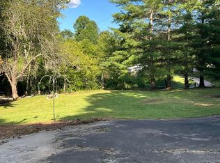 893 Huckle Berry Rd, Manchester, KY 40962