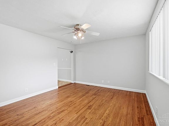 5th image of 2183 Thrush Ave