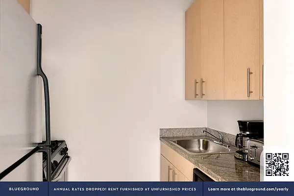 Rented by The Blueground | media 8