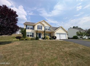 514 Canterberry Dr, Altoona, PA 16602