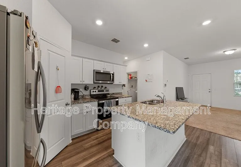 5811 Rue Picasso — Photo 11