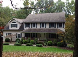 50 Stony Acres Trl, Salisbury Mills, NY 12577