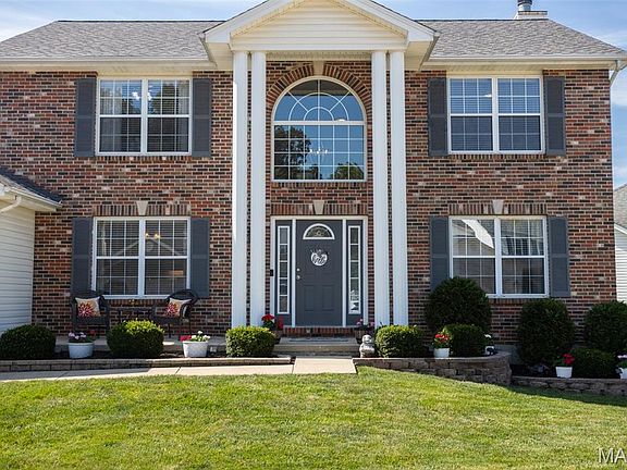 3rd image of 5945 Cardinal Creek Dr