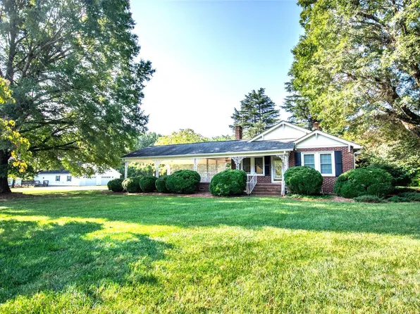 4135 Taylorsville Hwy, Statesville, NC 28625