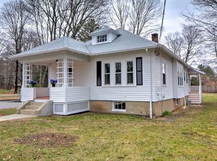 106 Concord Rd, Lincoln, MA 01773