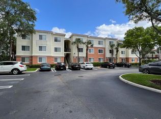9825 Baywinds Dr APT 1304, Royal Palm Beach, FL 33411