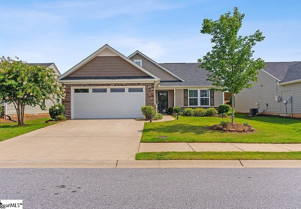 1st image of 206 Fairmeadow Way