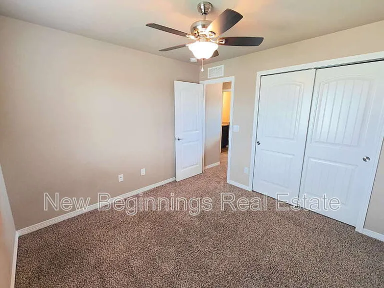 6134 Meadowbank Ln — Photo 19