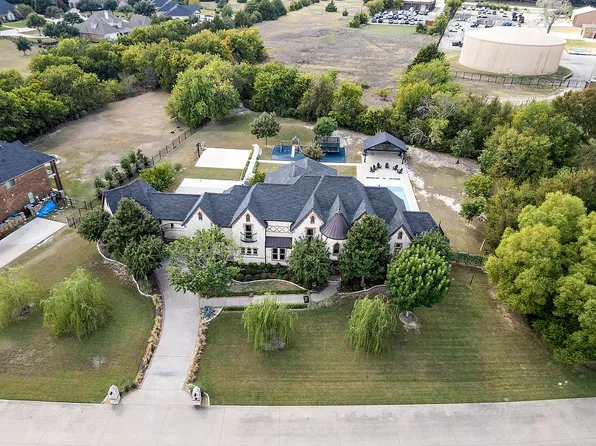 481 Stonebrook Dr, Fairview, TX 75069