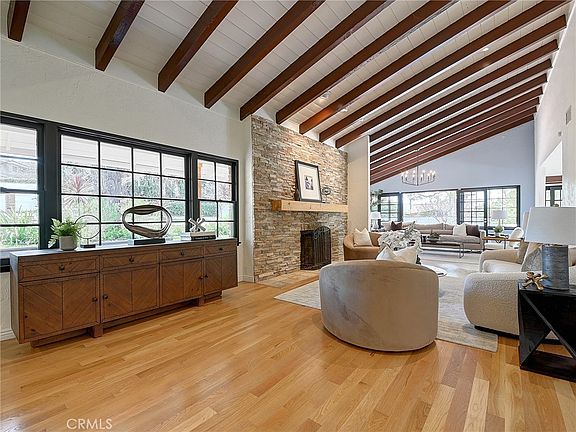 3rd image of 46 Empty Saddle Rd