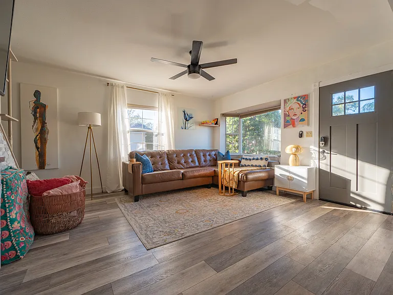8536 Magnolia Dr — Photo 6