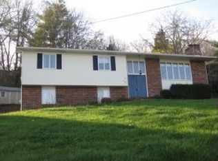 830 Foothills Rd, Kingsport, TN 37663