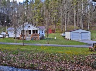 328 Piney Grove Rd, Hampton, TN 37658