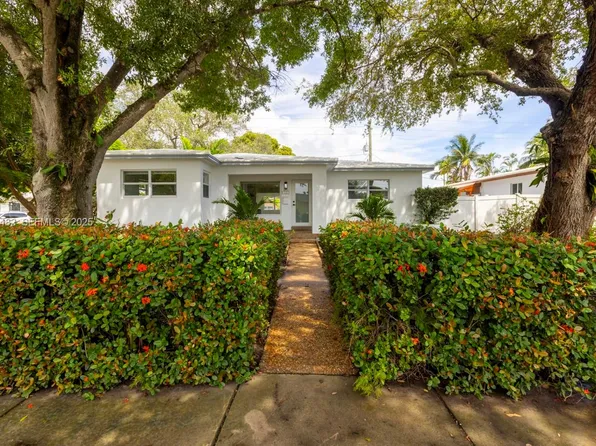 327 SE 2nd Ave, Dania Beach, FL 33004